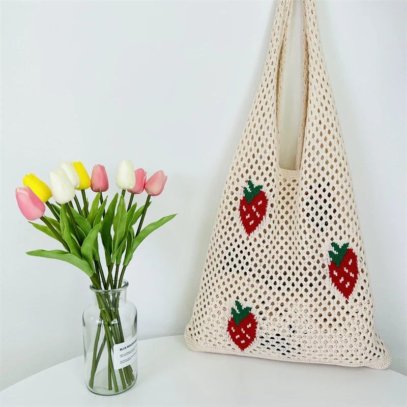 Kvinder Skuldertaske Med Stor Kapacitet Stilfuld Strawberry Pattern Hæklet Tote Bag All-match Taske Sød Fanny Pack Strikketaske - Jordbær